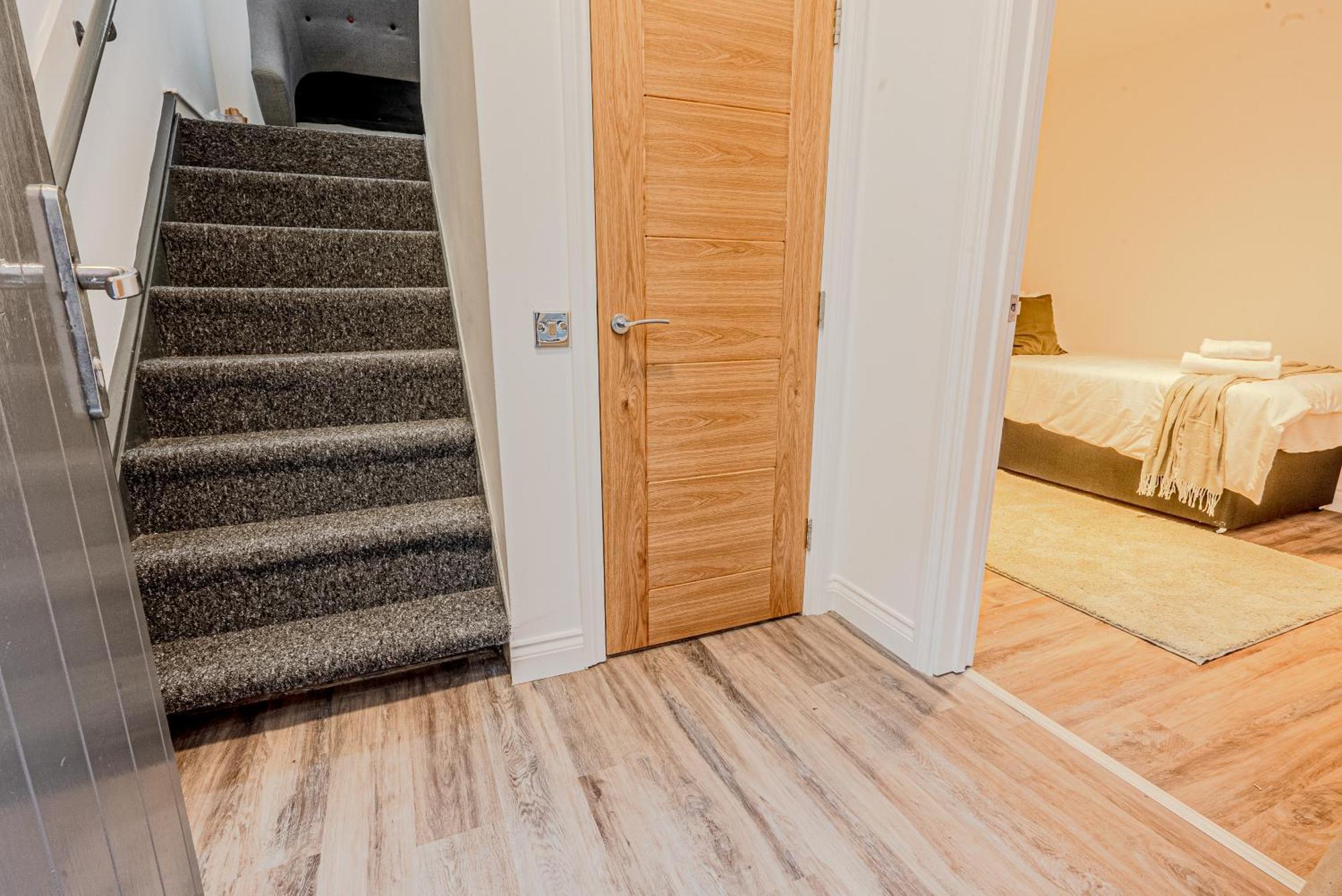 Stunning Three Bedroom Townhouse In The Jewellery Quarter, Birmingham City Centre Sleeps 5- Free Parking Eksteriør billede