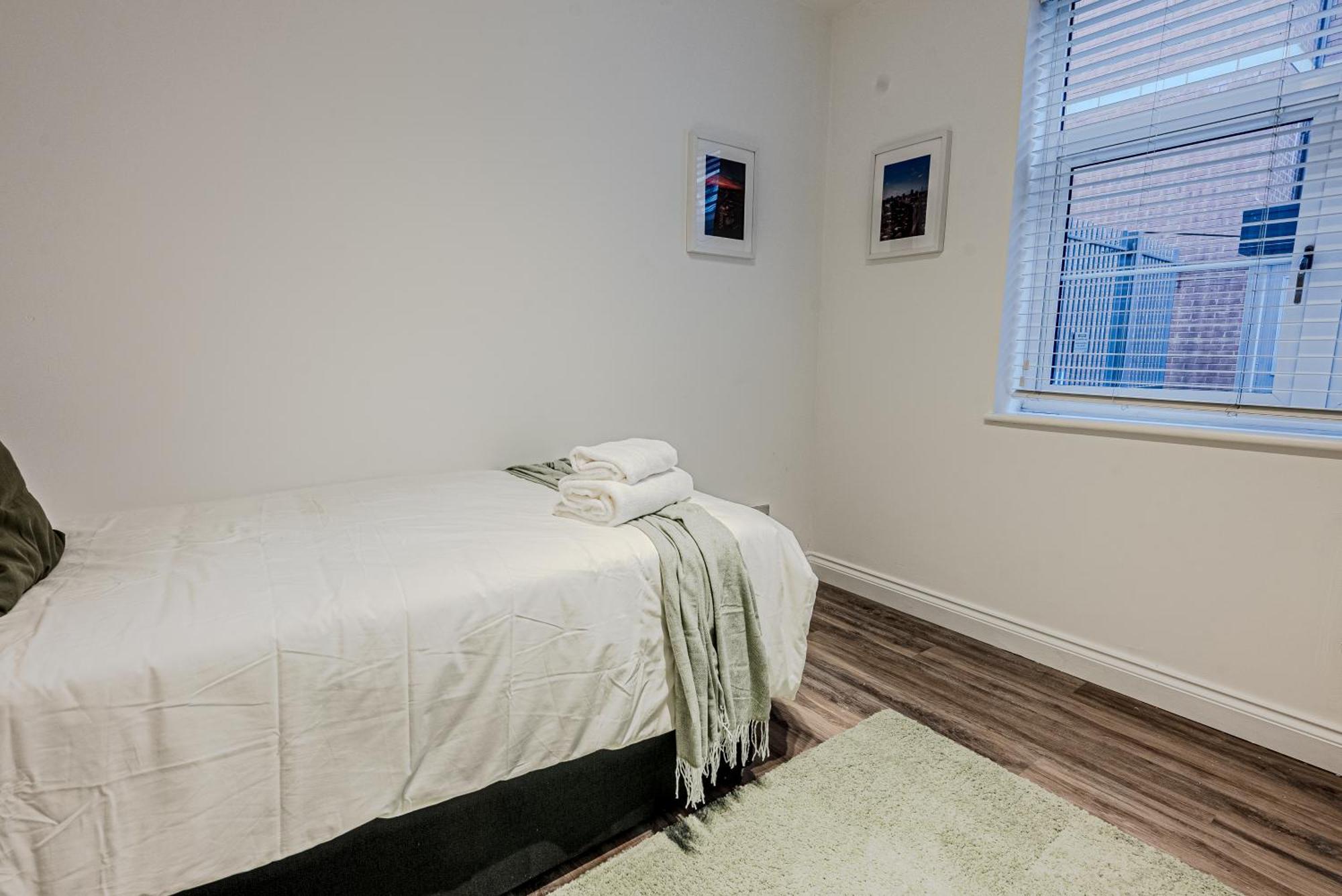 Stunning Three Bedroom Townhouse In The Jewellery Quarter, Birmingham City Centre Sleeps 5- Free Parking Eksteriør billede